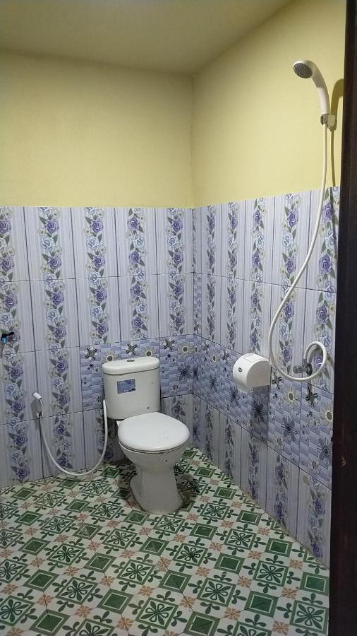 Andira Homestay لابوان باجو المظهر الخارجي الصورة